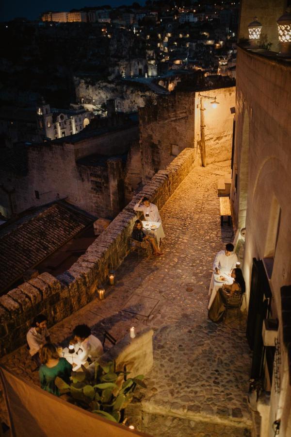 Palazzo Del Duca Hotel & Restaurant Matera Exterior photo
