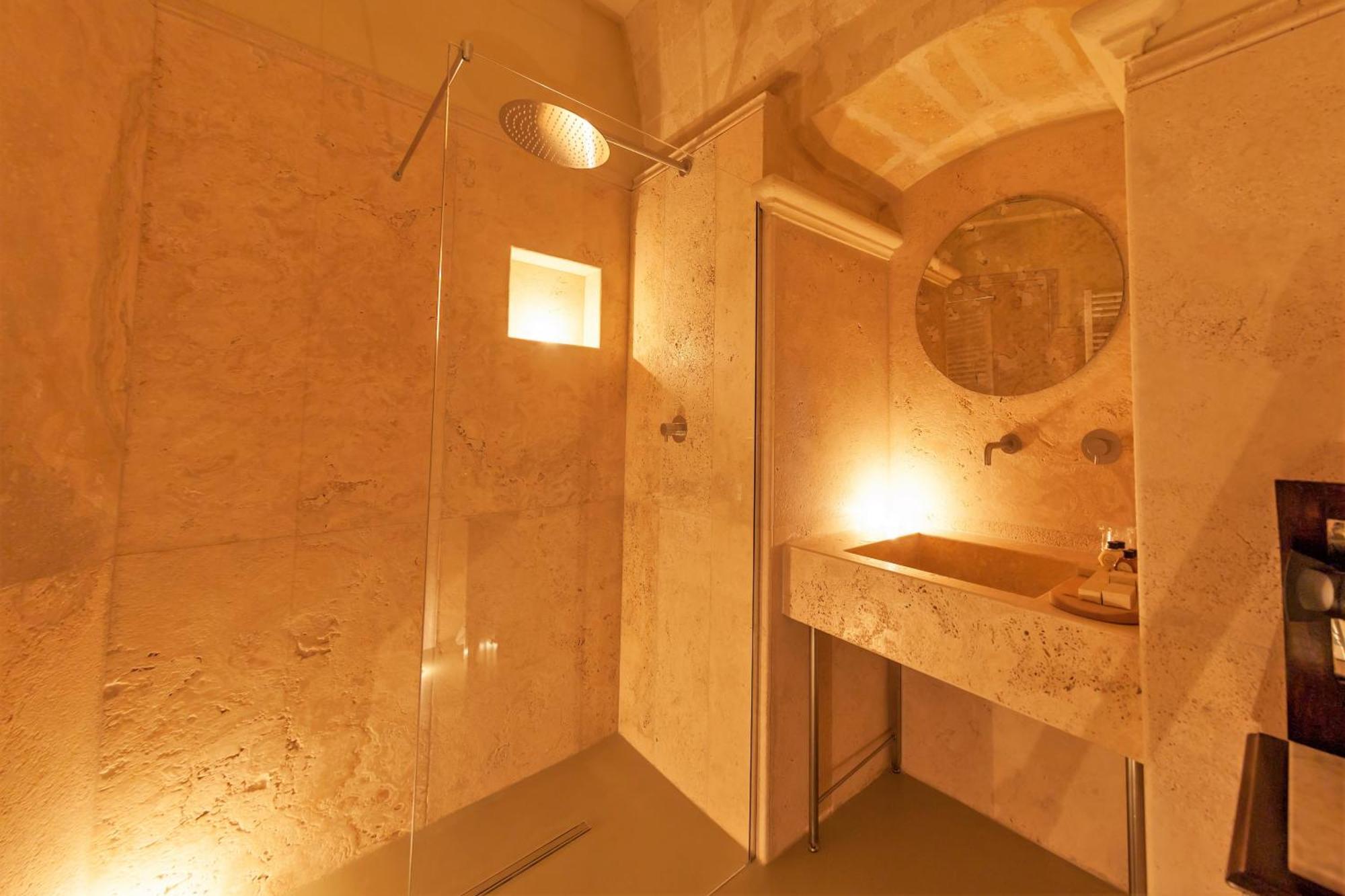 Palazzo Del Duca Hotel & Restaurant Matera Exterior photo
