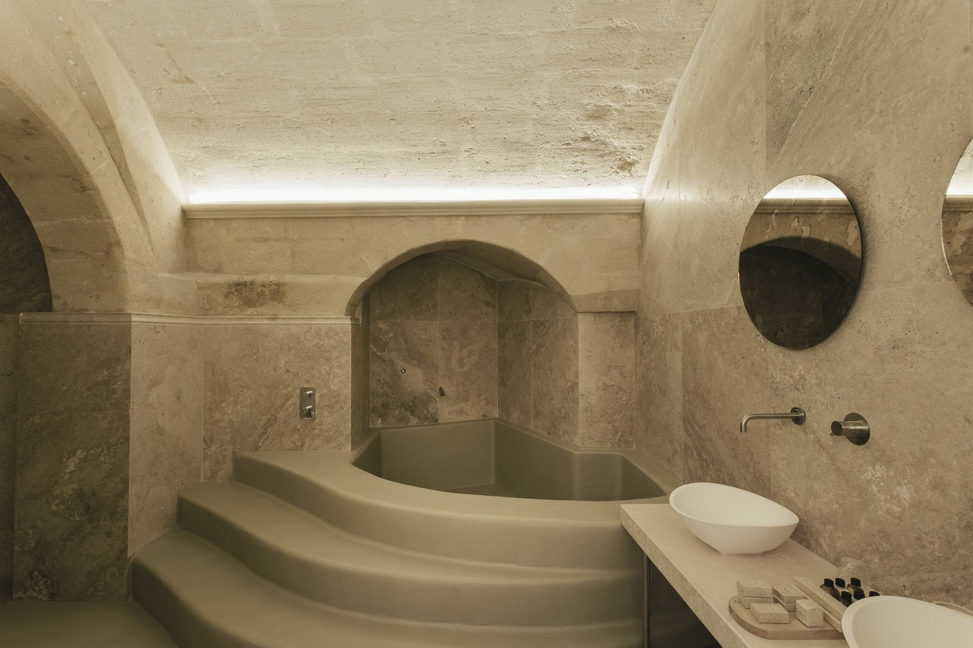 Palazzo Del Duca Hotel & Restaurant Matera Exterior photo